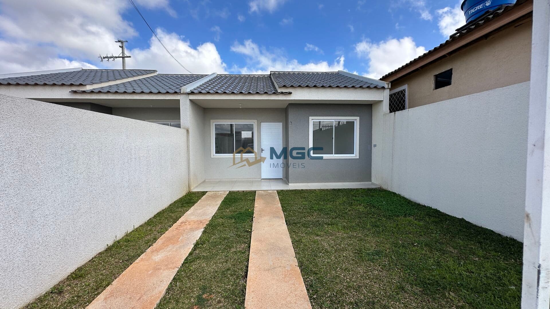 Linda casa com vários subsídios entrega janeiro/2027