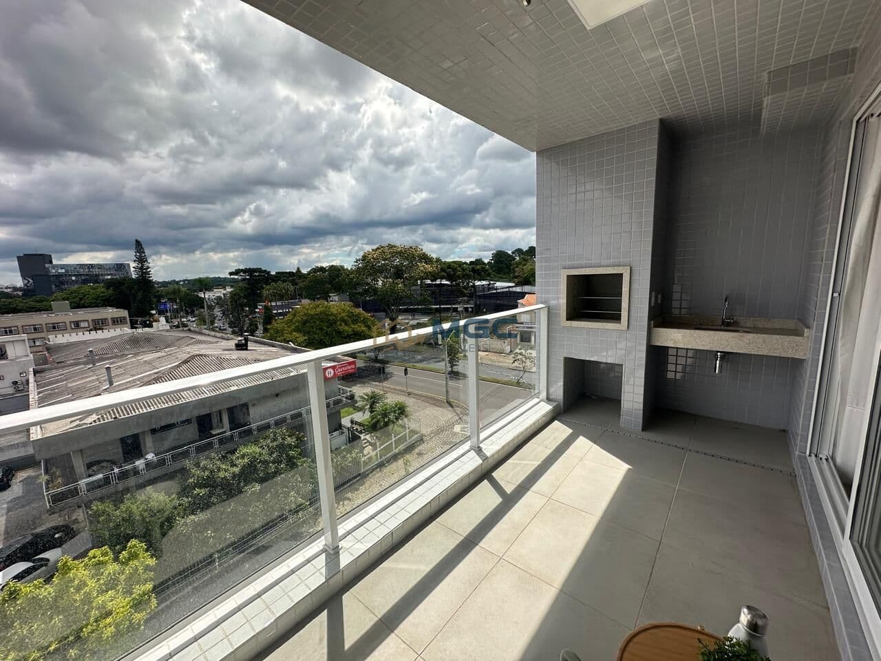 Apartamento 3 quatros Batel