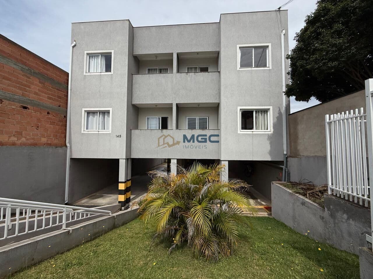 Apartamento em Nações, Fazenda Rio Grande/PR