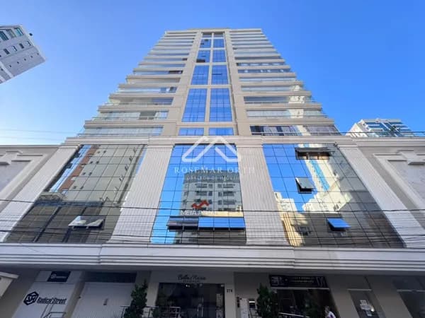 Apartamento Alto Padrão em Meia Praia, Itapema/SC