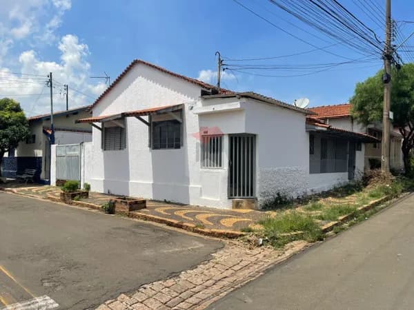 Casa em Araras - Bom Jesus