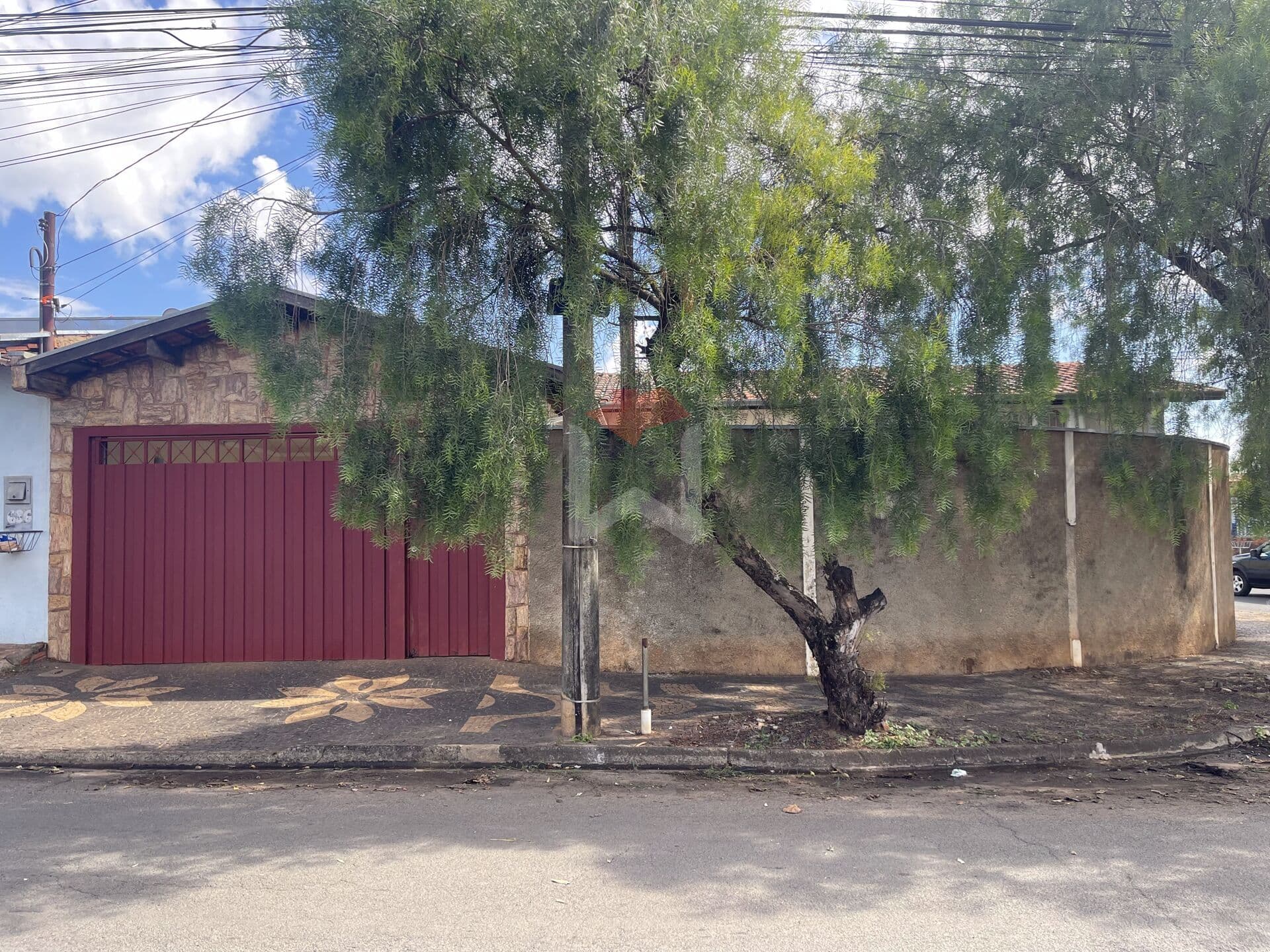 Casa com 3 quartos à venda no bairro Jardim Residencial Alvorada - Araras/SP
