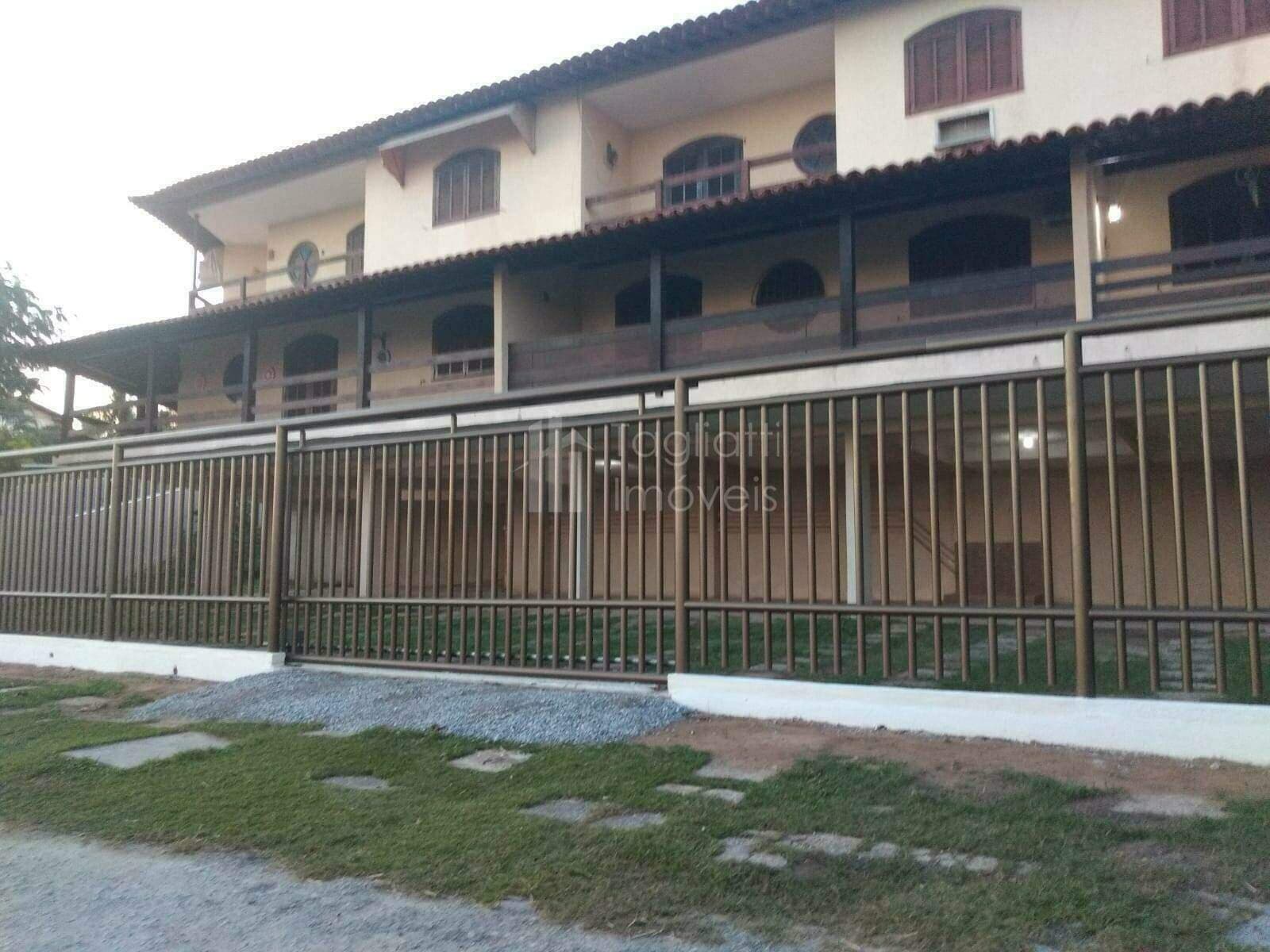 Apartamento à venda no bairro Pontinha em Araruama/RJ