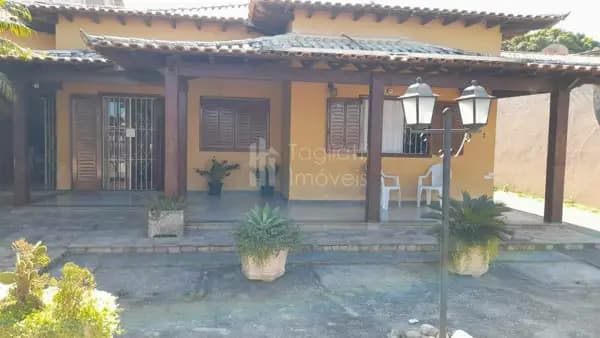 Casa à venda no bairro Parque Hotel em Araruama/RJ
