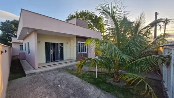 Excelente Casa em Condomínio Clube – Araruama
