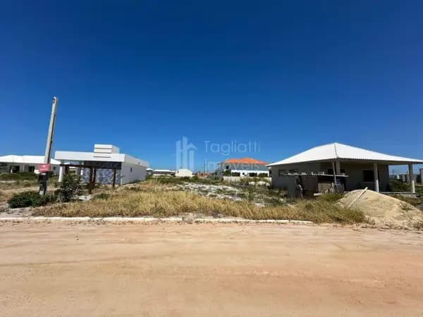 Terreno à venda no bairro Pernambuca em Arraial do Cabo/RJ