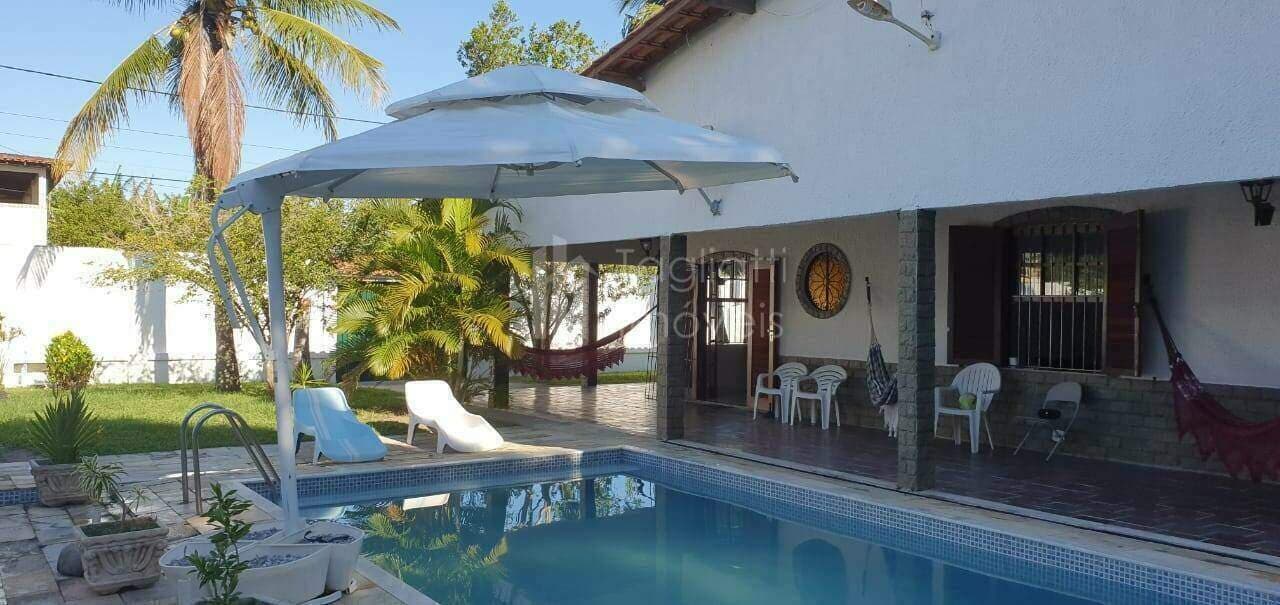 Casa à venda no bairro Parati em Araruama/RJ