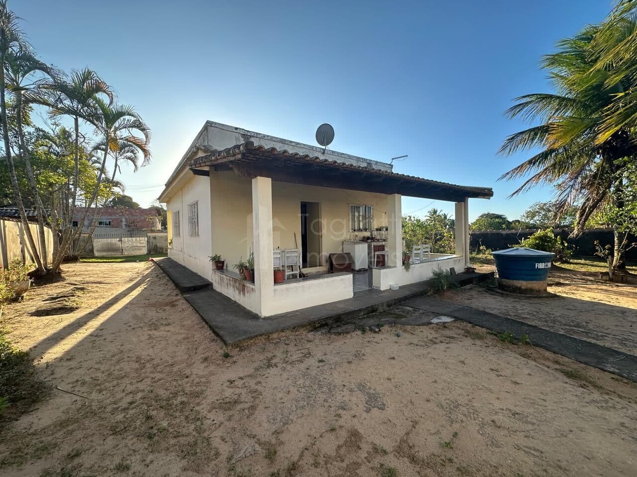 IMÓVEL A VENDA COM 1.360M² DE TERRENO !
