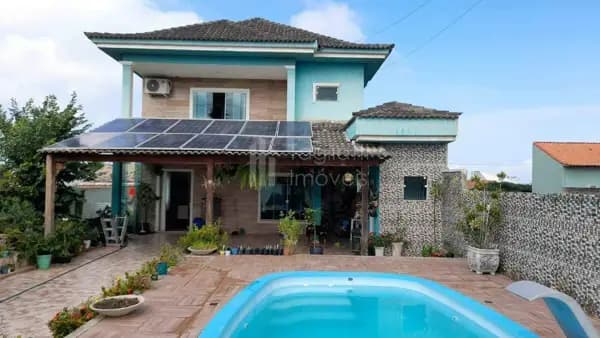 Casa à venda no bairro Fazendinha em Araruama/RJ