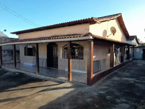 CASA NO BAIRRO PARATI EM ARARUAMA!