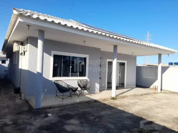 Casa à venda no bairro Lagoinha em Araruama/RJ