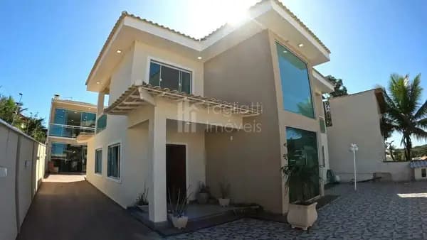 Casa à venda no bairro Itauna em Saquarema/RJ