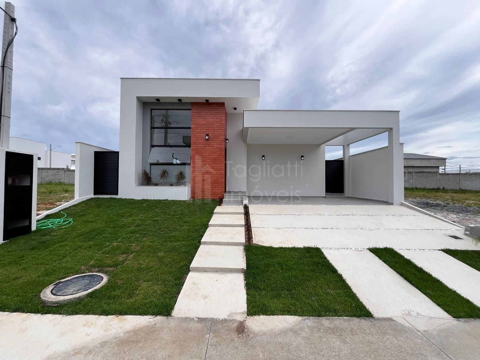 Conforto, funcionalidade e excelente padrão construtivo em condomínio