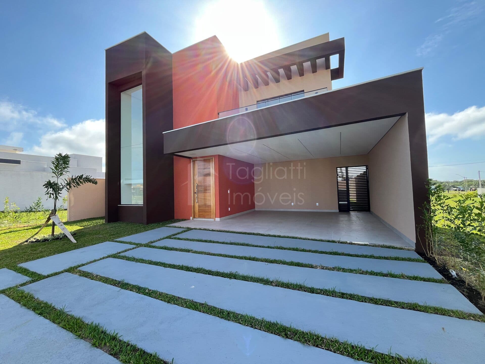Casa com 3 quartos (2 suítes) no Condomínio Alphaville em Cabo Frio - RJ