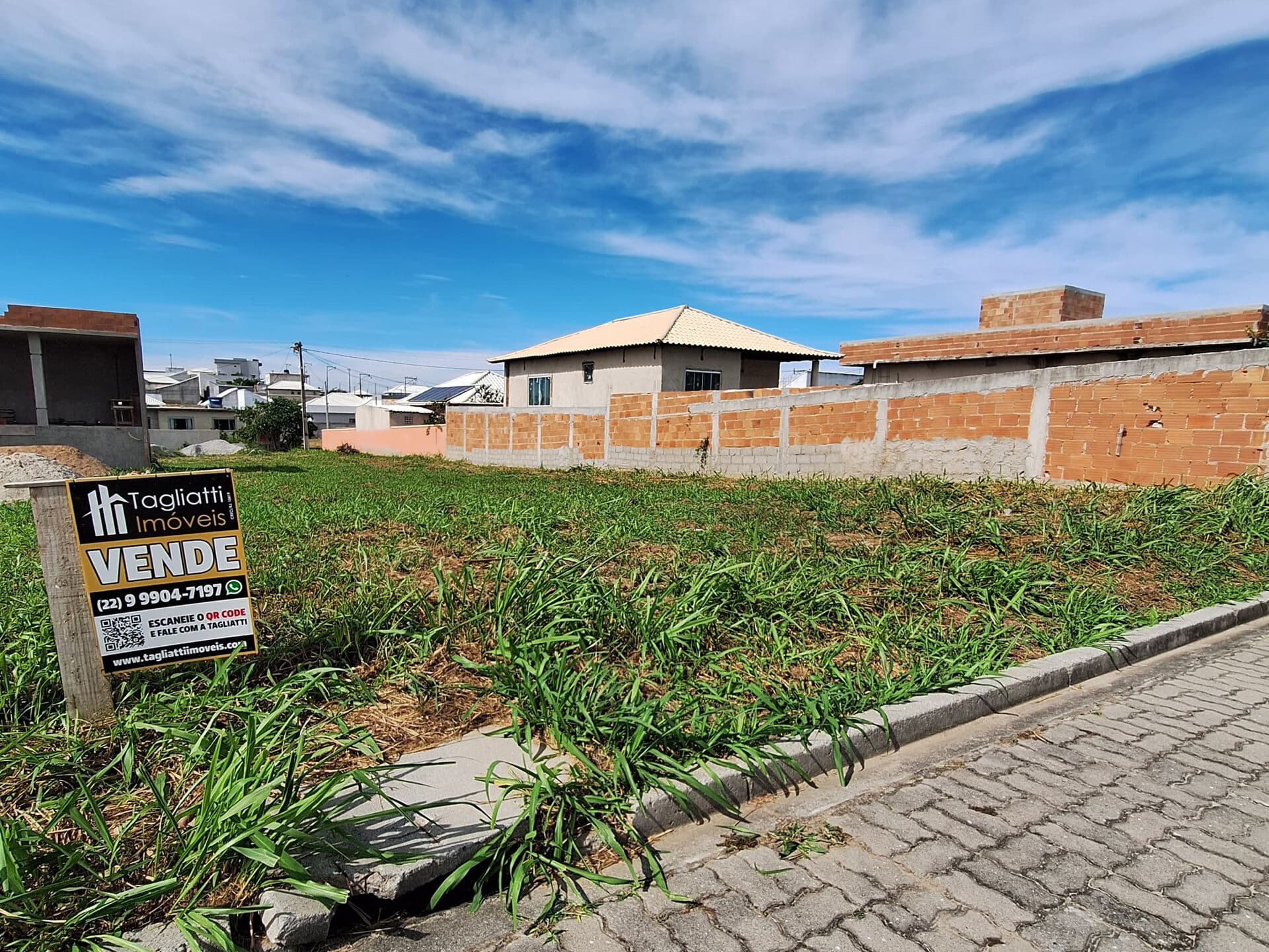 Terreno 360m² no Condomínio Collynas Park - Araruama RJ