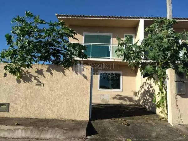 Casa à venda no bairro Bananeiras em Araruama/RJ