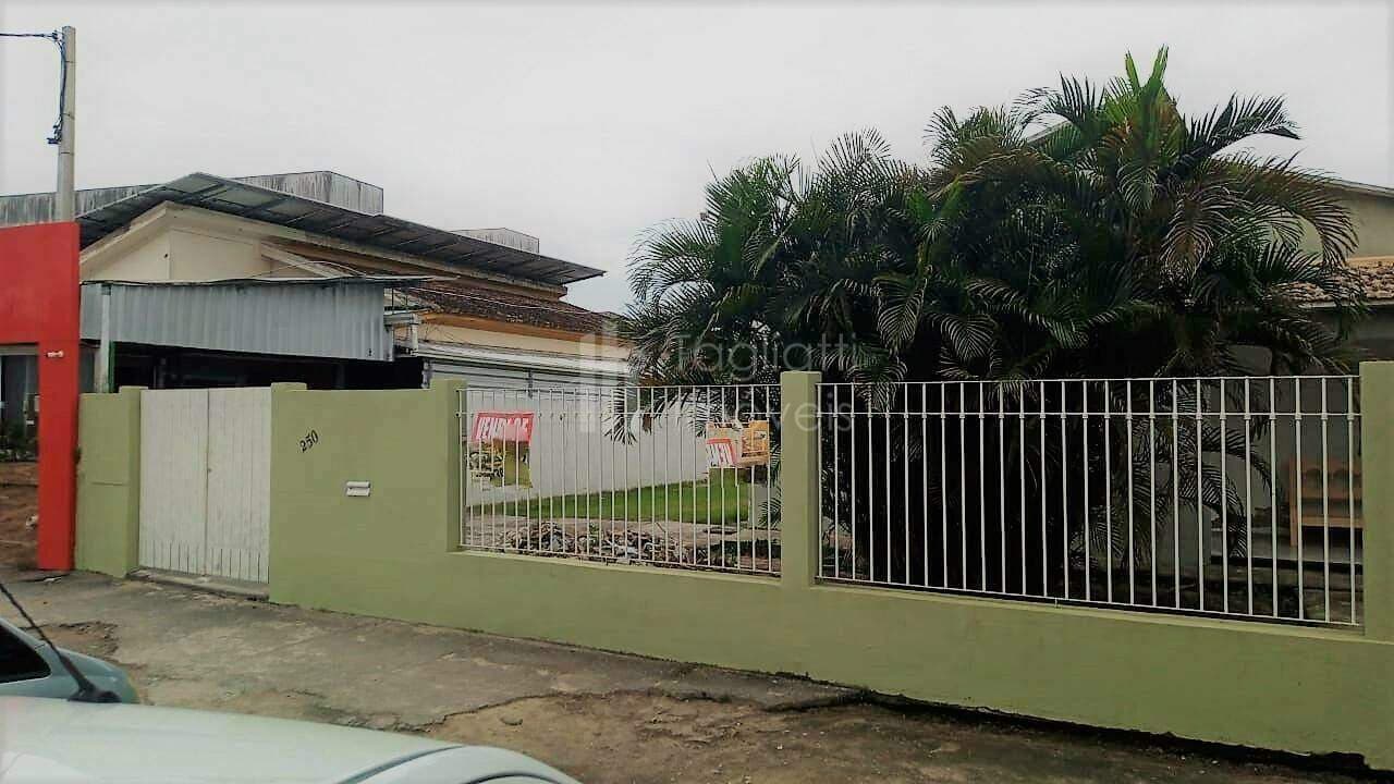 Ponto Comercial à venda no bairro Centro em Araruama/RJ