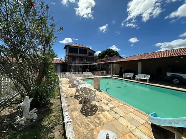 Casa à venda no bairro Paraty em Araruama-RJ
