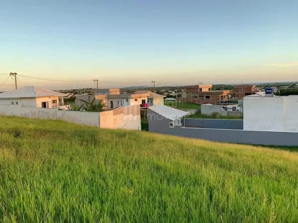 Terreno em Cond. Collynas Park - Araruama