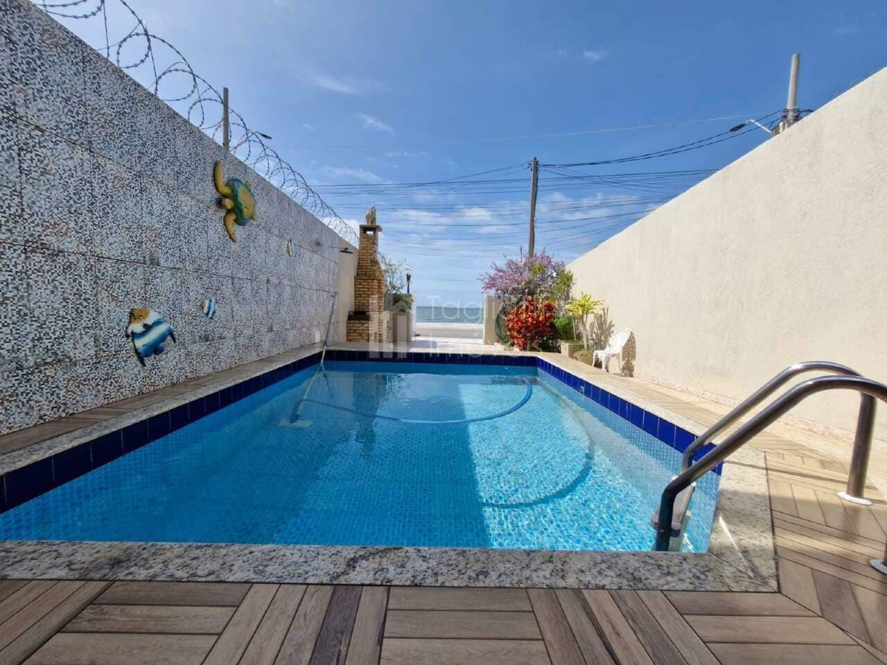 Casa à venda no bairro Haway em Araruama/RJ