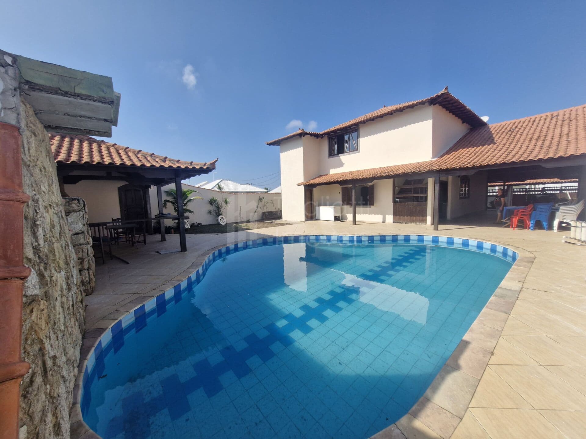 🏡 Casa Duplex em Condomínio Fechado! Araruama - RJ