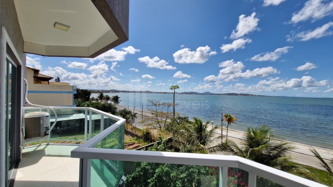 Uma das casas mais encantadoras da Pontinha, na Praia dos Amores