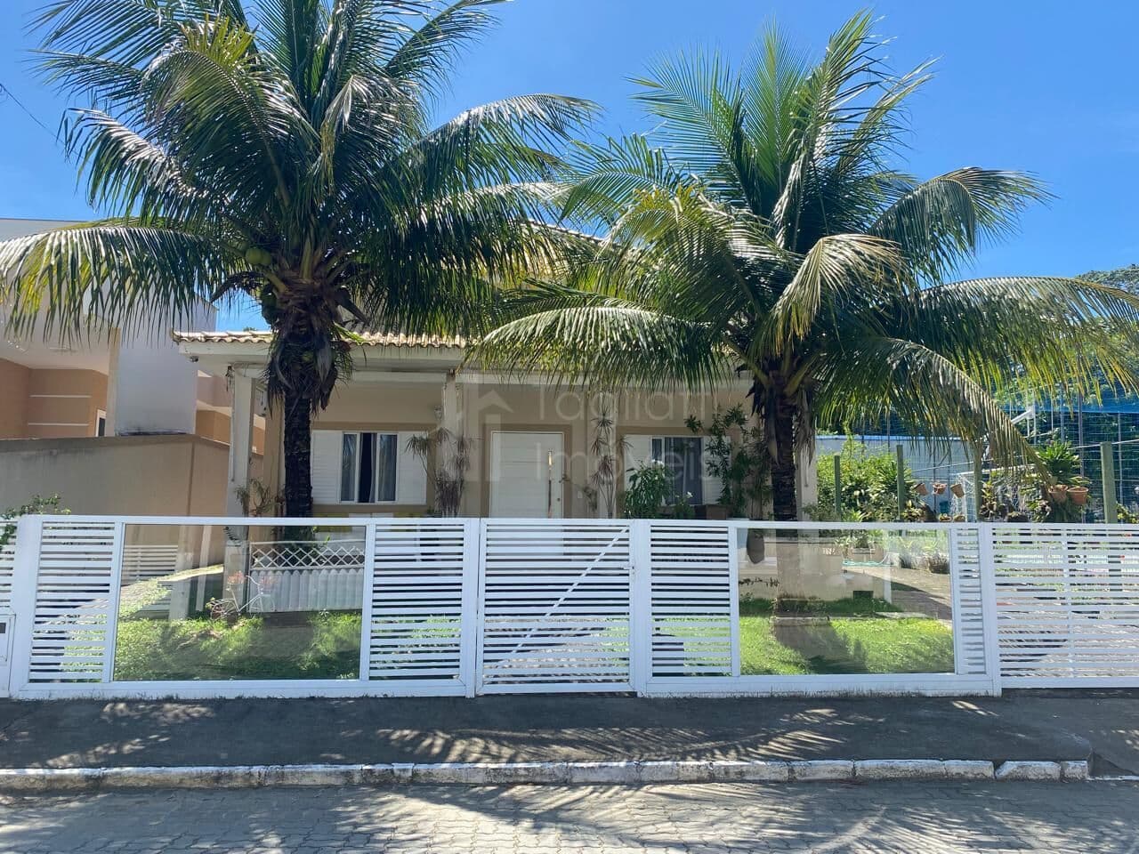 Casa de Alto Padrão em Pontinha, Araruama/RJ