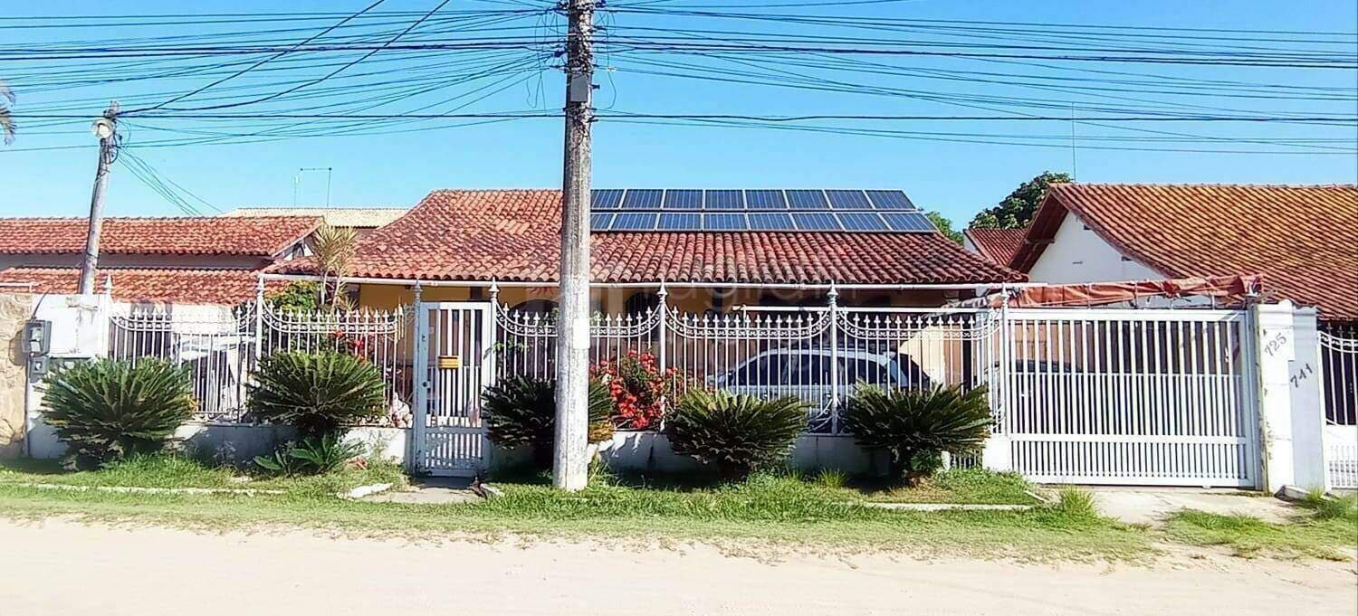 Casa à venda no bairro Coqueiral em Araruama/RJ