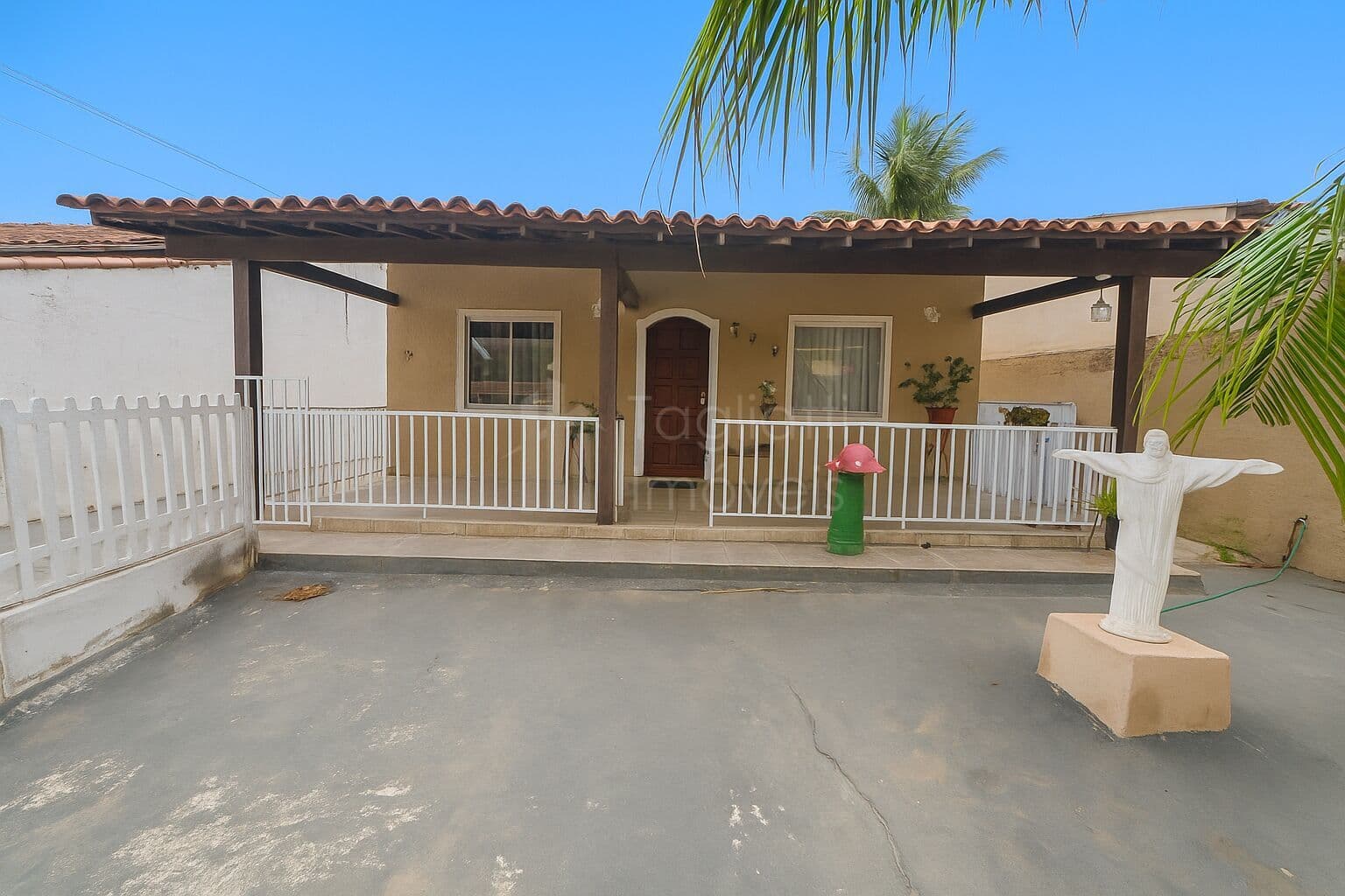 Casa em Vila Capri, Araruama/RJ