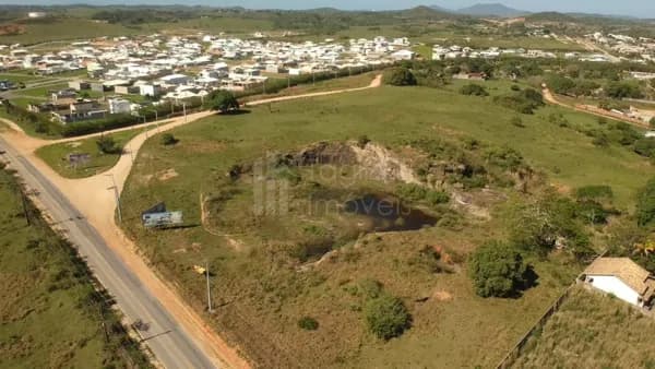 OPORTUNIDADE ESTRATÉGICA: Área Nobre com Desconto de Investidor!