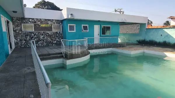Casa à venda no bairro Coqueiral em Araruama/RJ