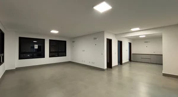 Apartamento Alto Padrão em Setor Bueno, Goiânia/GO