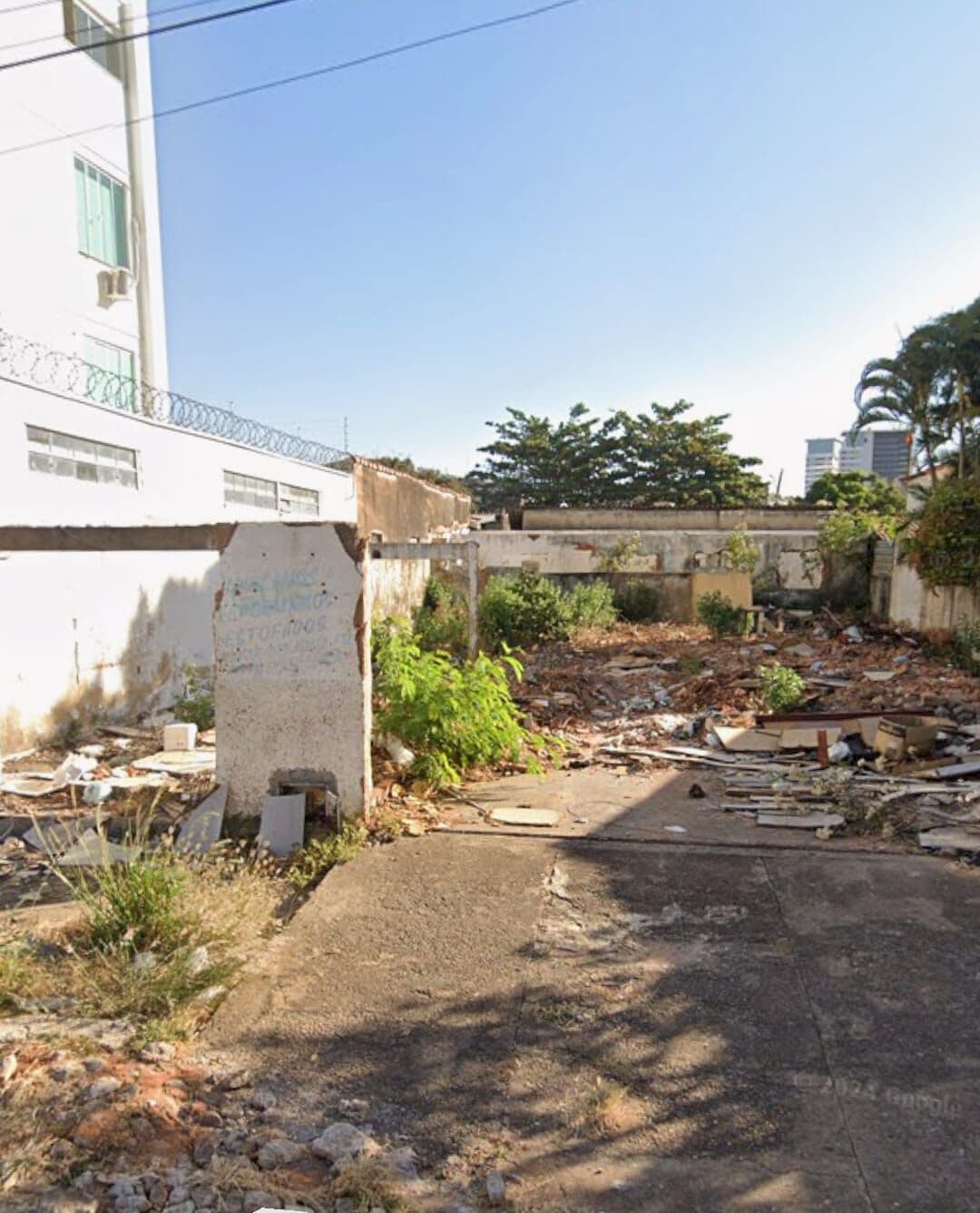 Lote/Terreno em Aparecida de Goiânia - Jardim das Esmeraldas
