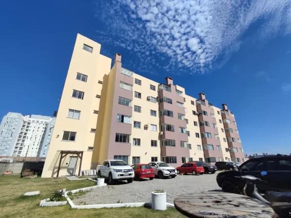 Apartamento Mobiliado à Venda no Residencial Molhes da Barra – Laguna/SC