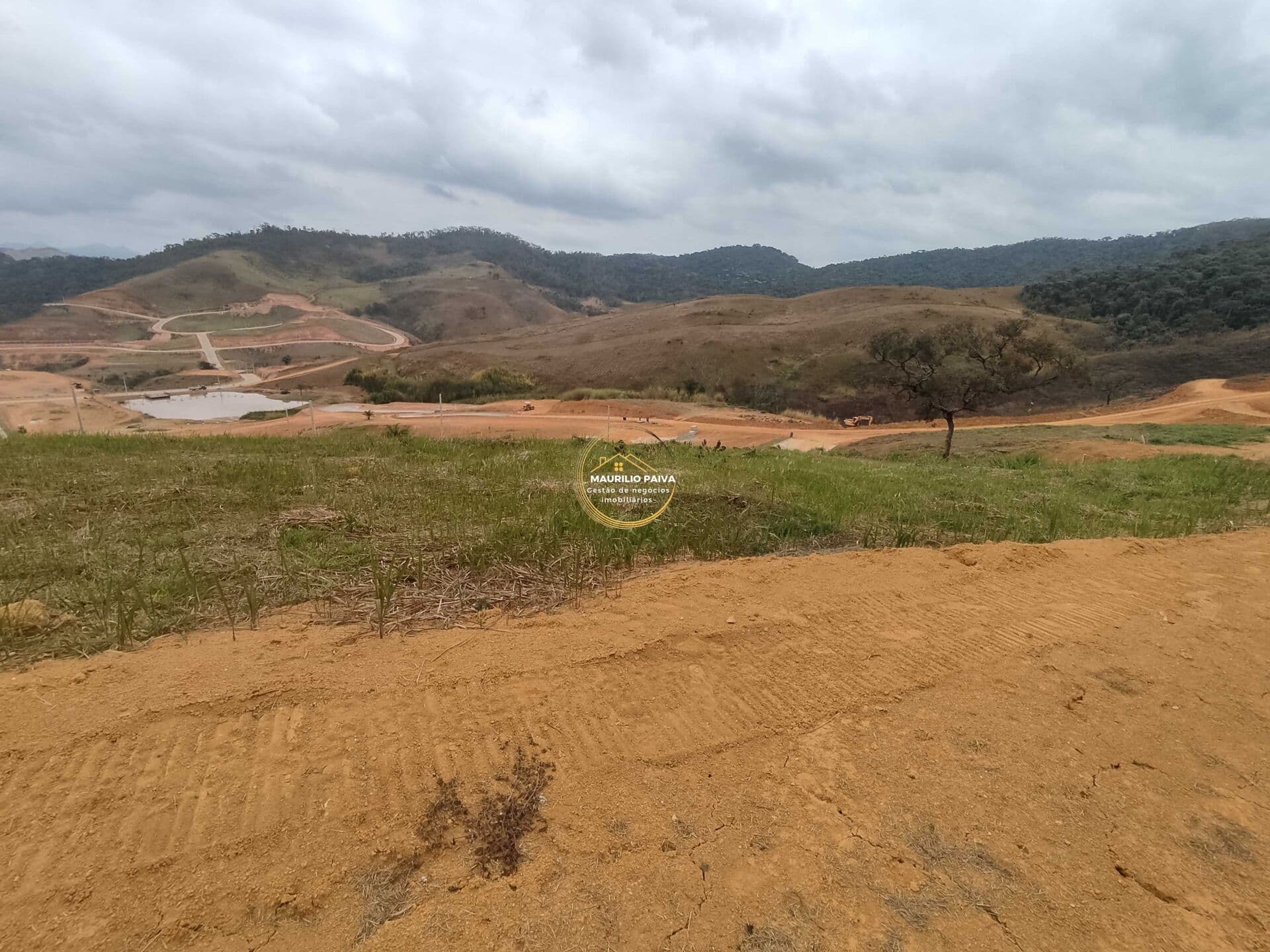 Lote à venda no condomínio Reserva Ecoville em Matias Barbosa - MG
