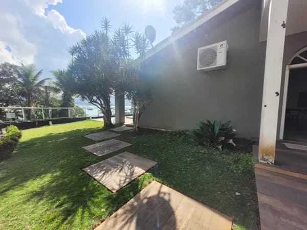 Casa em Ubatuba - Ponta Grossa