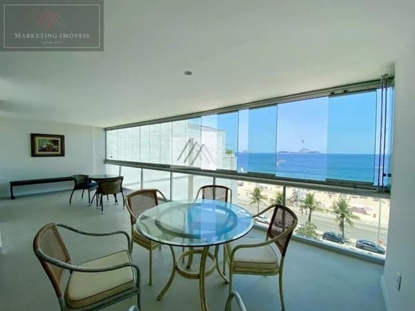 Apartamento Alto Padrão no Leblon Frontal Mar 4 dormitórios 2 vagas de Garagem!