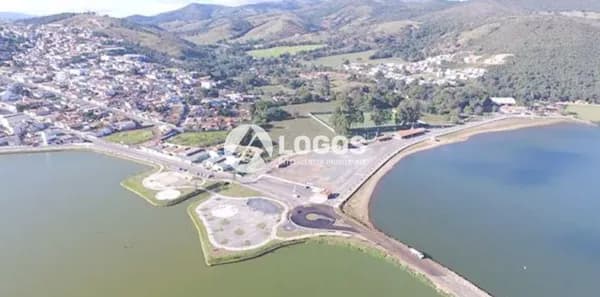Lote/Terreno em Capitólio - Centro