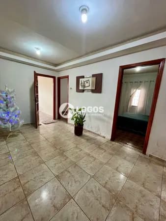 Casa em São Francisco, Passos/MG