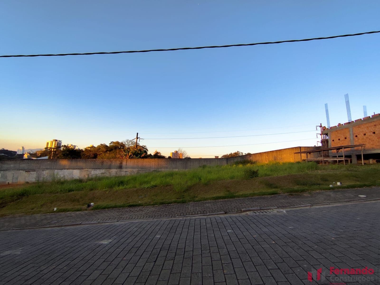 Terreno no condomínio fechado Bella Città com aproximadamente 575 m2 no bairro da Velha em Blumenau - SC