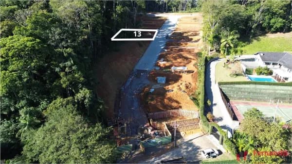 Terreno em condomínio fechado no bairro Fortaleza em Blumenau-SC