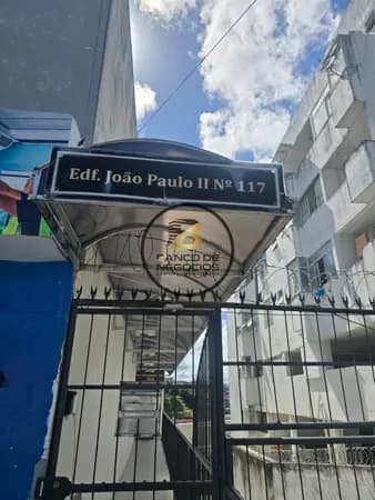 Apartamento 2/4 - Av. Dom João VI