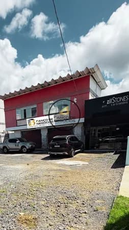 Ponto Comercial Premium na Estrada do Coco | Grande Fluxo + 10 Vagas