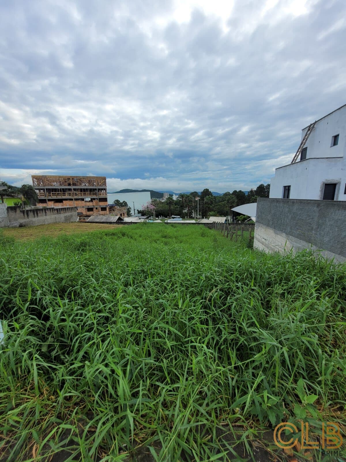 Terreno Alto Padrão