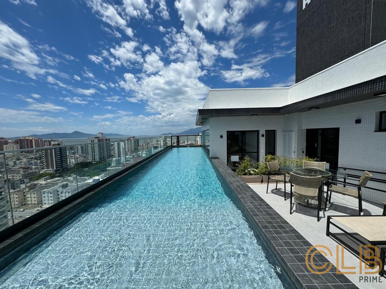 Apartamento em São José - Kobrasol