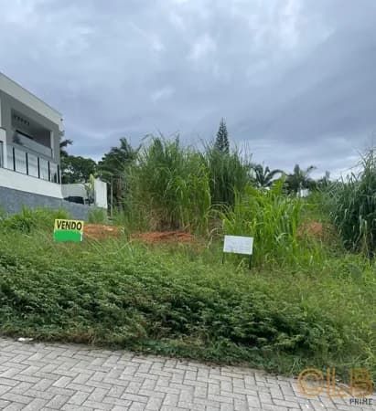 Terreno na Praia Comprida / São José / SC