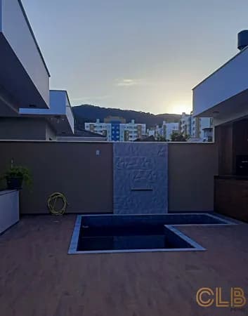 Casa térrea na Pedra Branca na Palhoça !