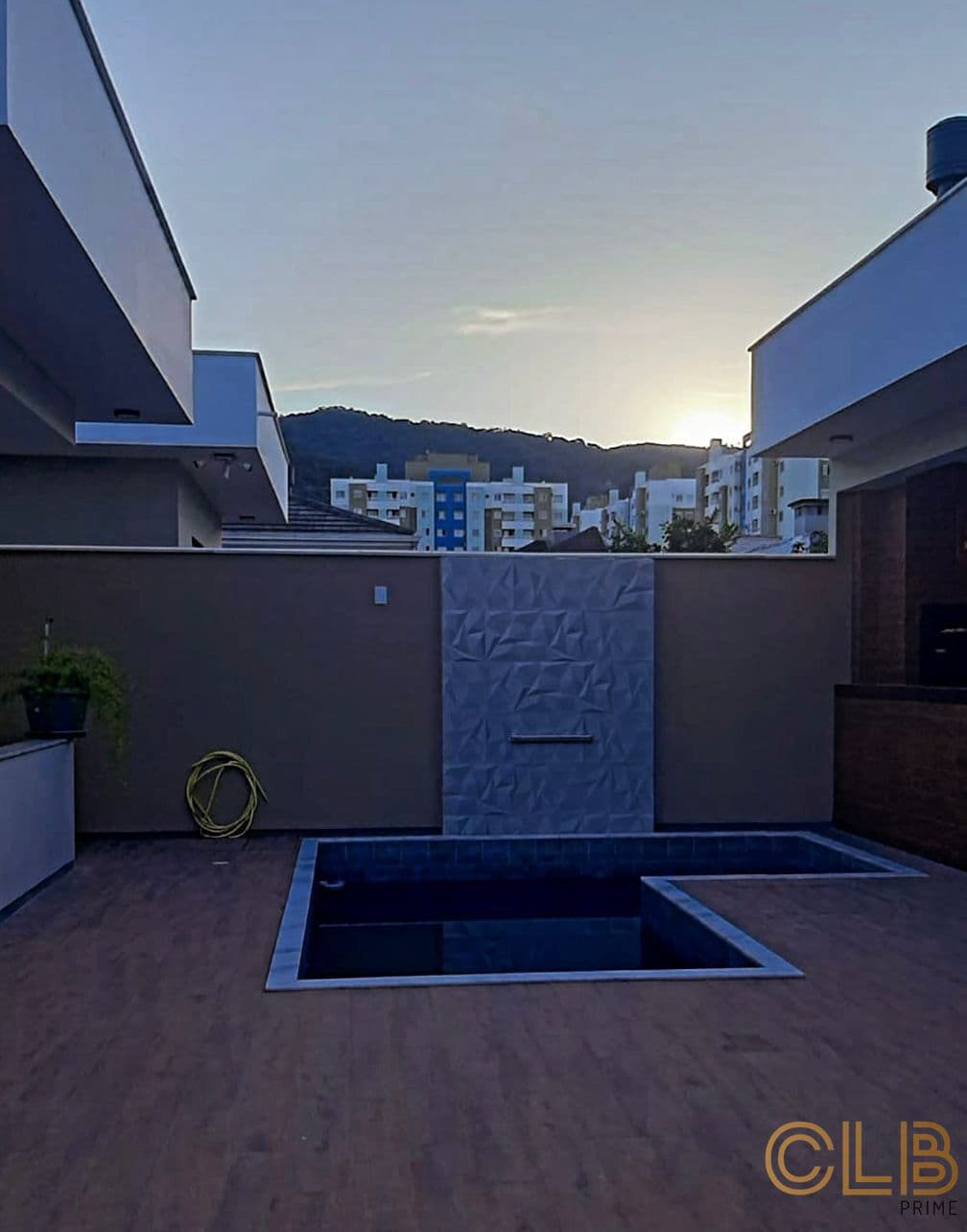 Casa térrea na Pedra Branca na Palhoça !
