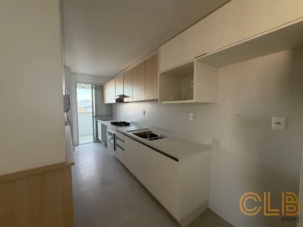 Apartamento em São José - Kobrasol