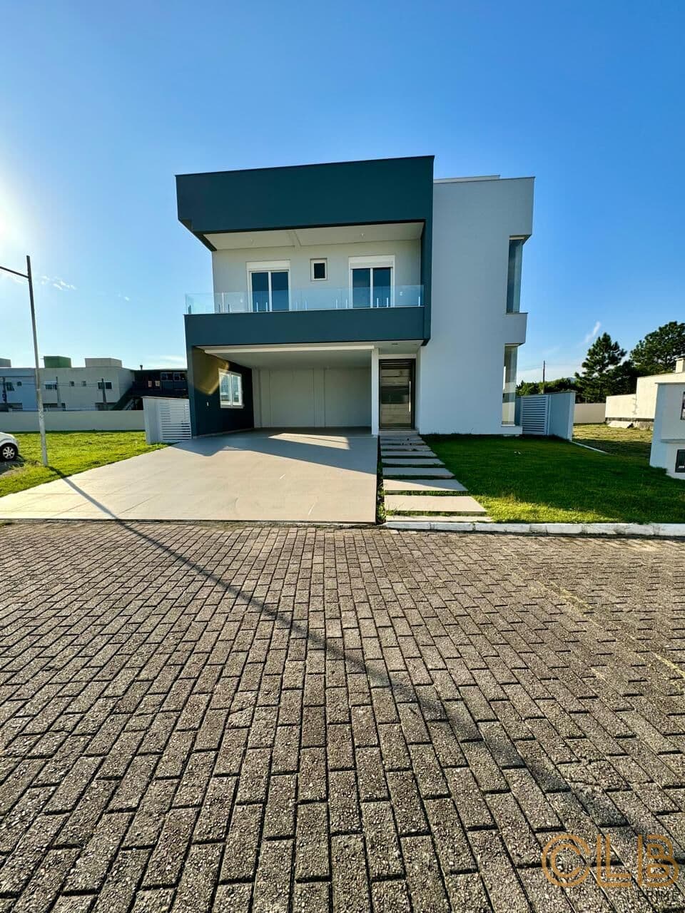 Conheça sua nova Casa de Alto Padrão, no Campeche.